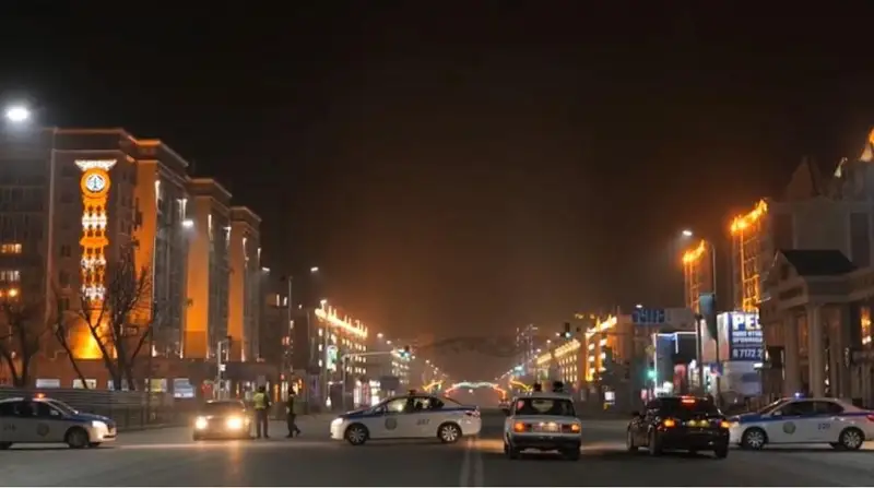 За беспричинную езду по городу на штрафстоянки столицы водворено свыше 370 автомашин