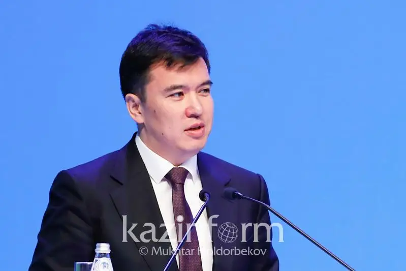 Деловая активность в секторе услуг показывает улучшение - МНЭ РК