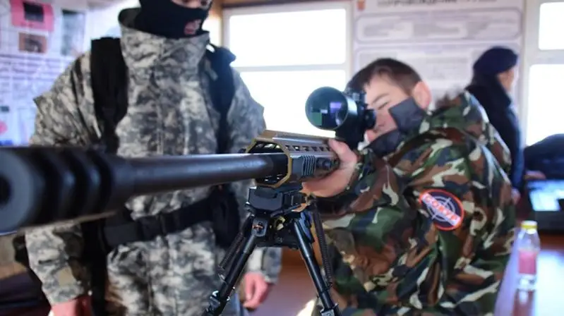 Курс молодого бойца для детей из детдома провели карагандинские полицейские