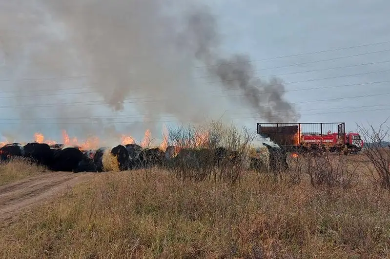Из огня спасен трактор в Акмолинской области