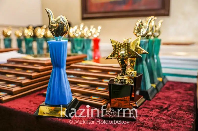 Стали известны лауреаты Национальной премии «Халықтың сүйіктісі – Народный любимец года»