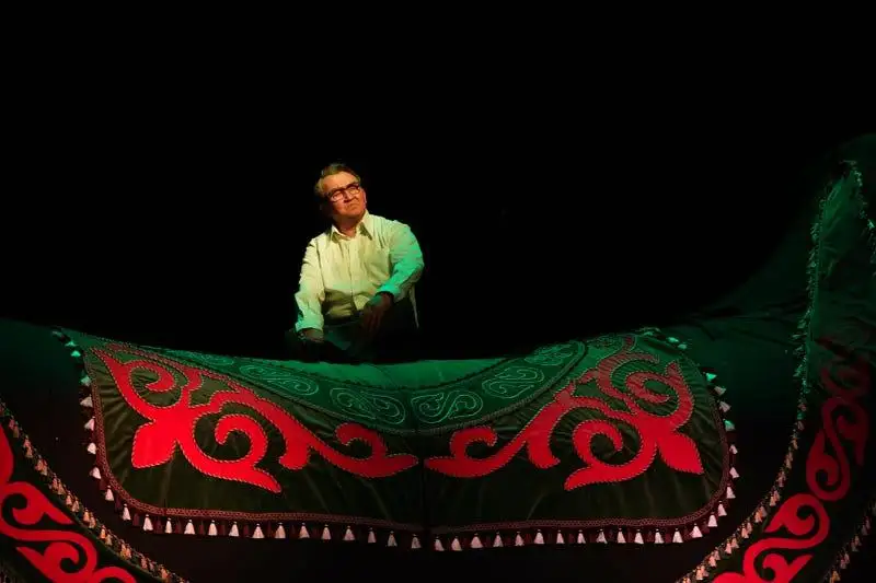 Впервые на театральной сцене воплотили образ Жубана Молдагалиева в ЗКО