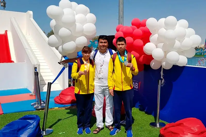 Как учителя дают знания детям с особыми образовательными потребностями в спецшколе Нур-Султана