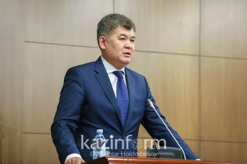 Елжан Биртанов освобожден от должности министра здравоохранения РК