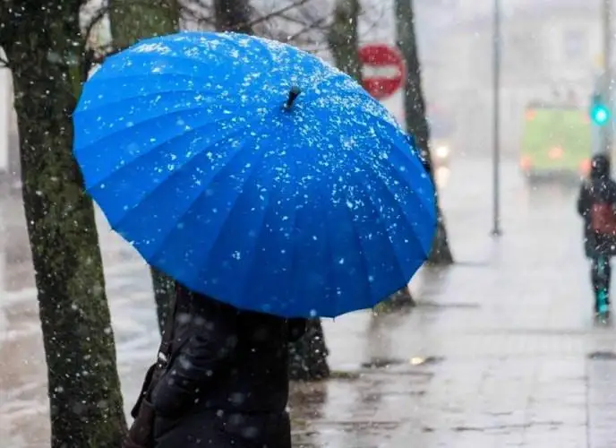 Гололед и метели: спасатели напомнили астанчанам правила безопасности