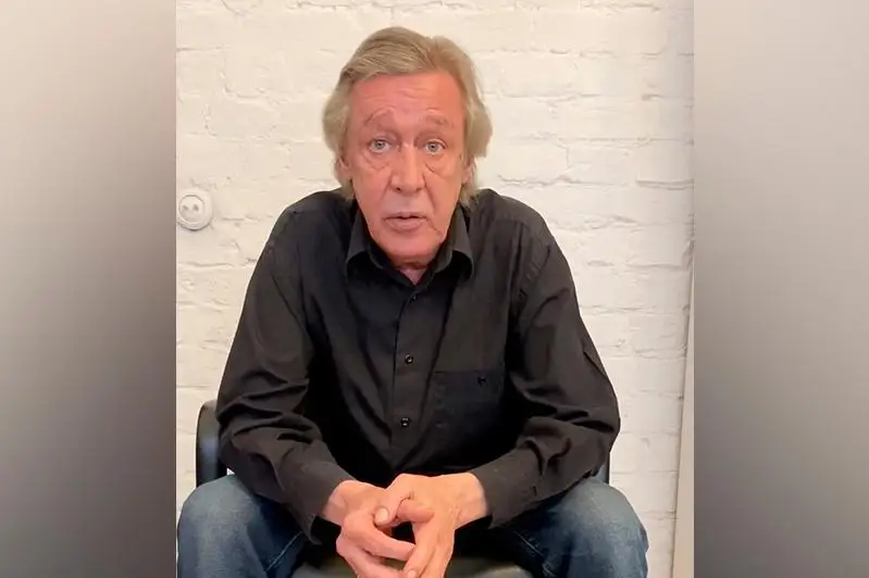 Актер Михаил Ефремов выступил с обращением после смертельного ДТП