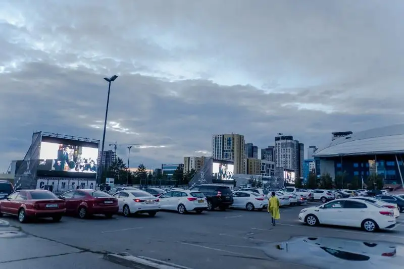 Какие фильмы покажут астанчанам в кинотеатре под открытым небом