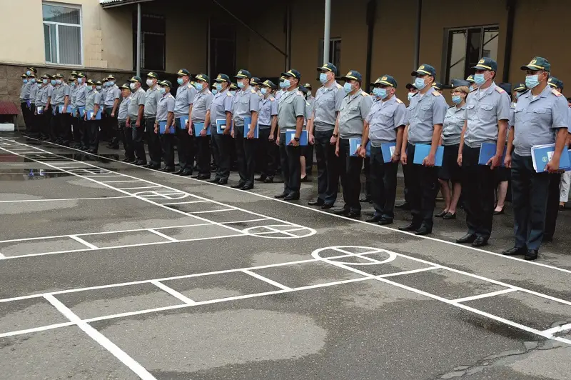 Военнослужащие исполнили песни Абая в Семее