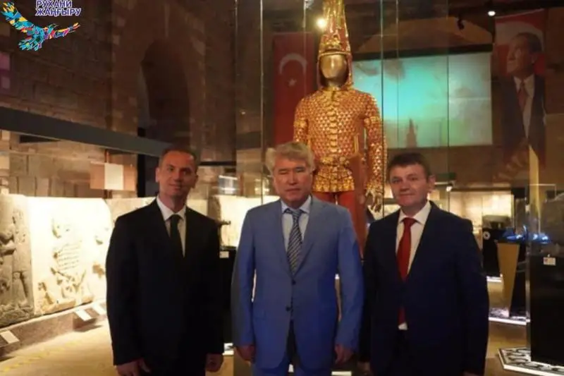 Шествие Золотого человека по музеям мира продолжилось в Турции