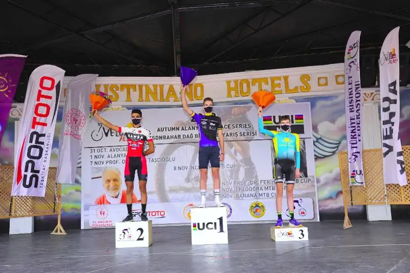 Казахстанец дважды стал призером соревнований по маунтинбайку в Турции