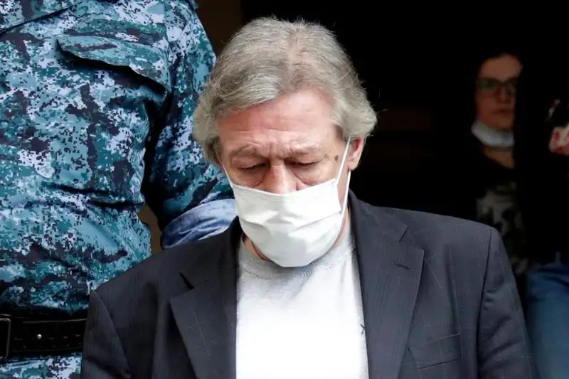 Михаил Ефремов в суде признал свою вину в смертельном ДТП