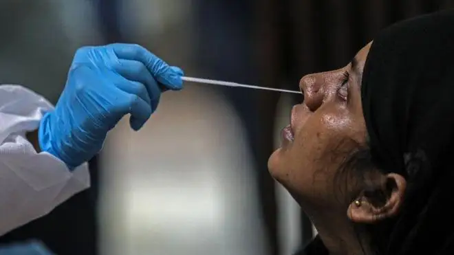 Коронавирус: более 5 млн больных в Индии, Франция закрывает десятки школ