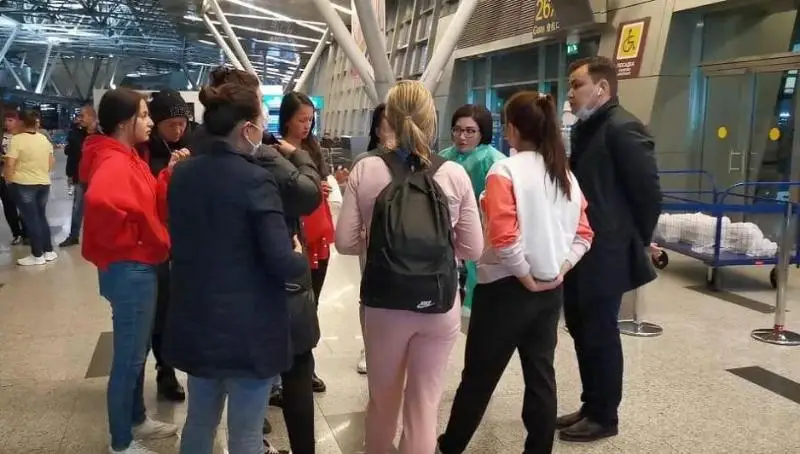 Как казахстанские дипломаты помогают гражданам возвращаться домой