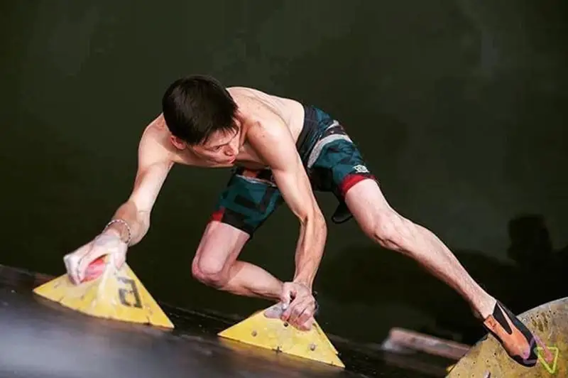 Скалолаз Хайбуллин выполнил норматив на участие в Олимпиаде-2020