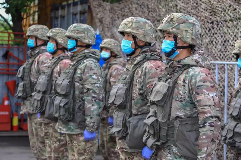 Подтопление в Туркестанской области: в аварийно-спасательных работах задействовали военных