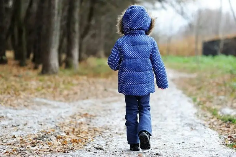 Напал и пытался похитить школьницу мужчина в Уральске