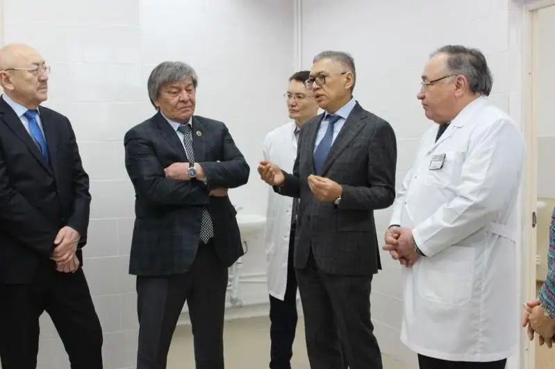 Социальная сфера и здравоохранение - в фокусе встреч сенаторов в регионах