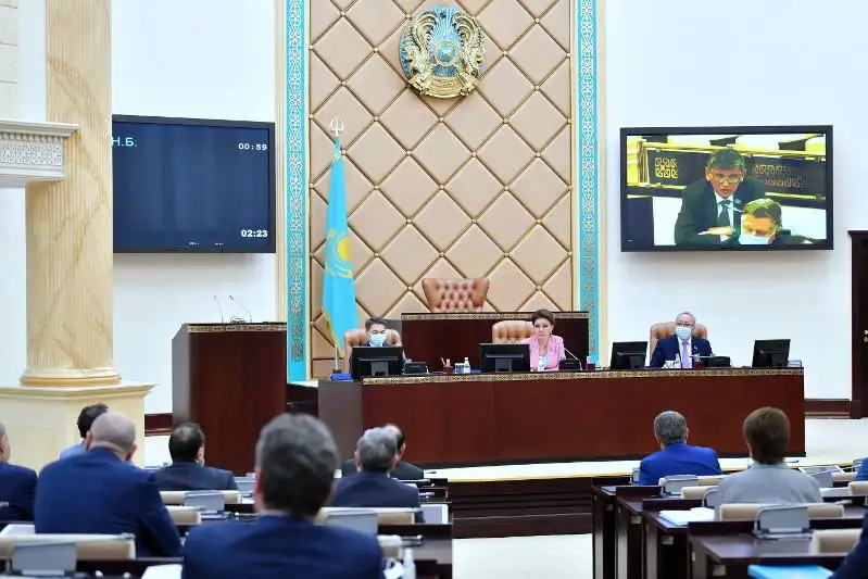 Дарига Назарбаева: Весь мир обсуждает вероятность голода , а мы не знаем, что делать с урожаем капусты