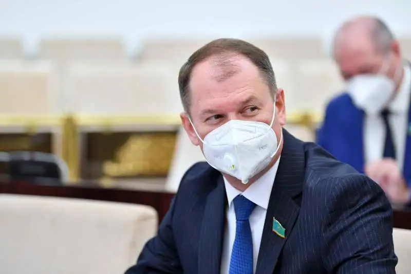 Следует решить вопрос с доступом отечественных предприятий к сырью – сенатор