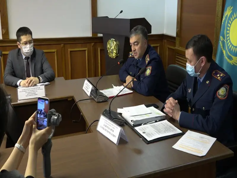 Две тысячи акмолинцев задали вопросы полицейским