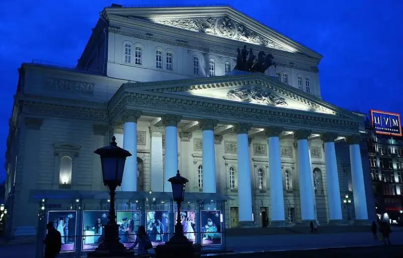 Коронавирус диагностирован у артистов Большого театра, часть труппы на карантине