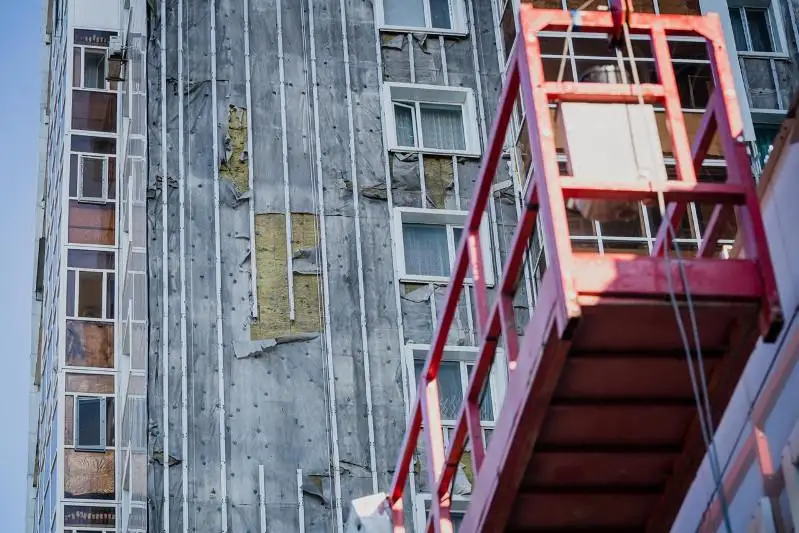 Опасные жилые комплексы начали ремонтировать в Нур-Султане