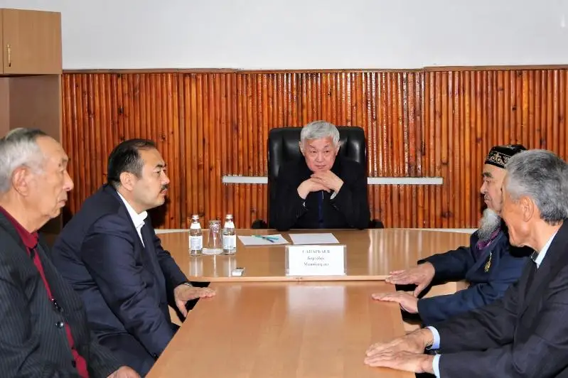 Бердибек Сапарбаев: Необходимо обратиться к национальным истокам и принципам воспитания