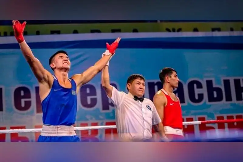 Бронзовую медаль на ЧМ по боксу завоевал Аблайхан Жусупов