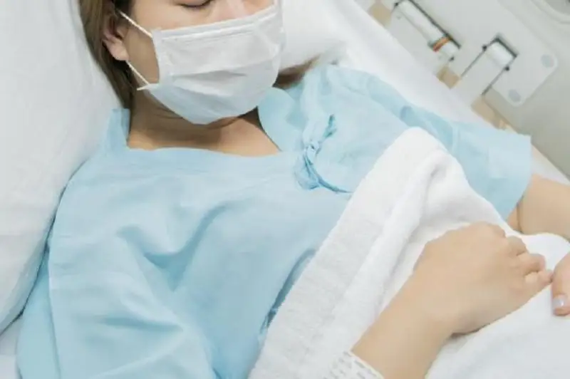 В ЗКО выявленная больная COVID-19 прибыла из России