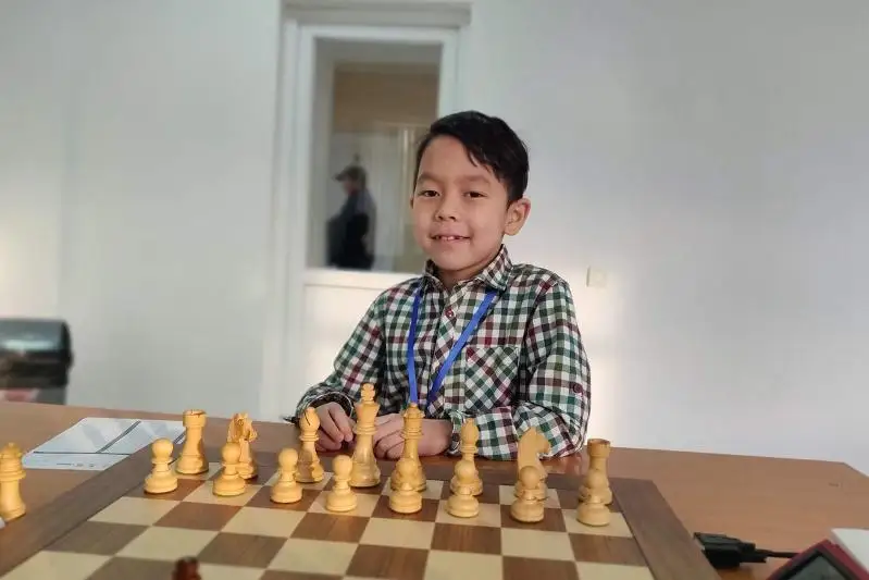 Семилетний чемпион Казахстана по шахматам мечтает стать гроссмейстером к 12 годам