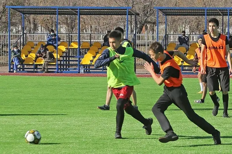 Стадион «Литейщик» открылся после реконструкции в Караганде