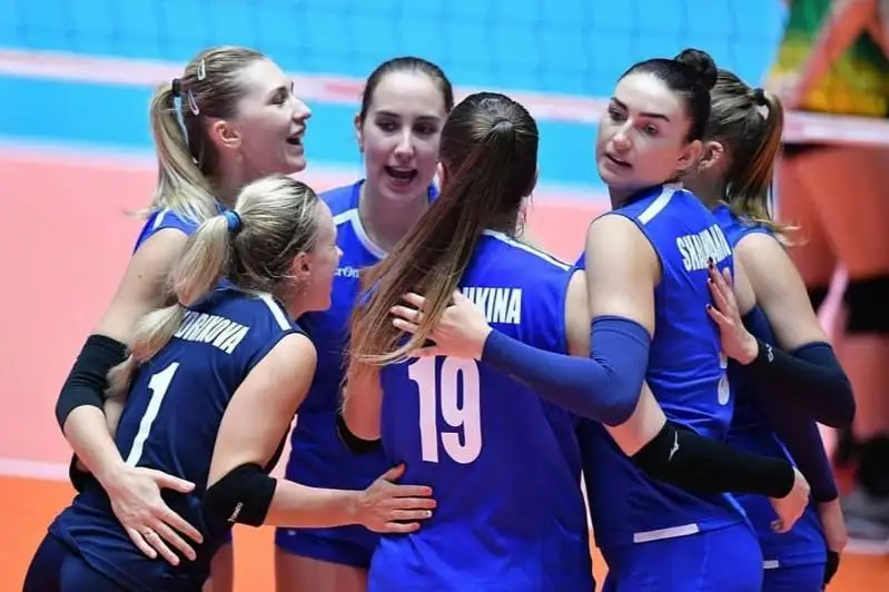 ЧА по волейболу: казахстанские волейболистки уступили Китаю