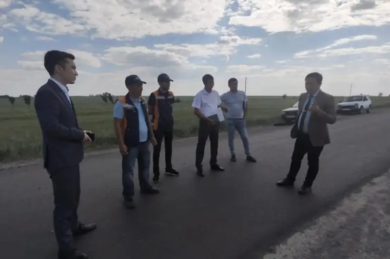 Покров республиканских трасс проверили в Костанайской области