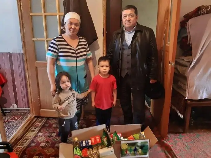 Гарантированные соцпакеты начали получать дети в Атырауской области