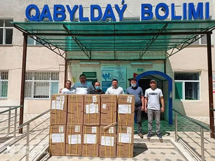 Сарыагашской районной больнице подарили 10 кислородных концентраторов