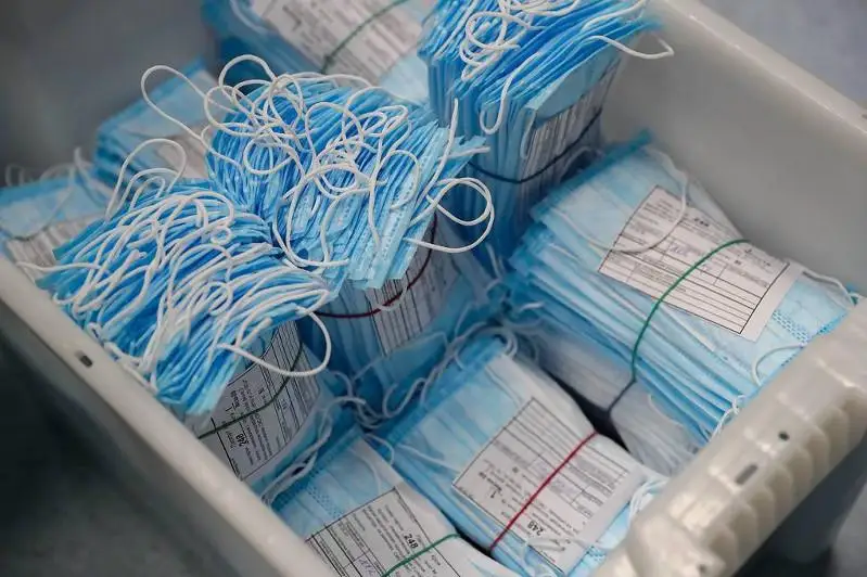 Свыше 900 тысяч медицинских масок пытались вывезти в Россию из Казахстана