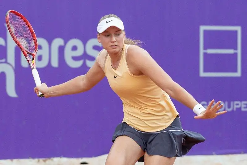 Елена Рыбакина вышла в полуфинал теннисного турнира серии WTA в Австралии