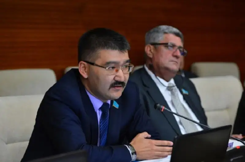 Очень правильные шаги – депутат Мурат Темиржанов об антикризисных мерах Президента