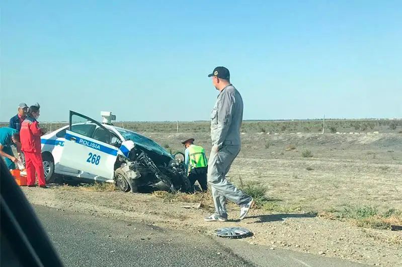 Двое полицейских пострадали в ДТП в Атырауской области