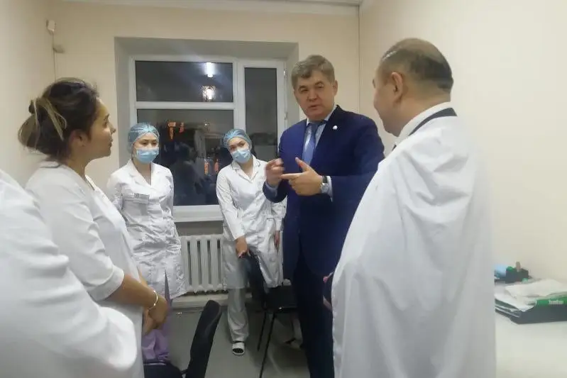 Елжан Биртанов ознакомился с российскими тест-системами для определения коронавируса
