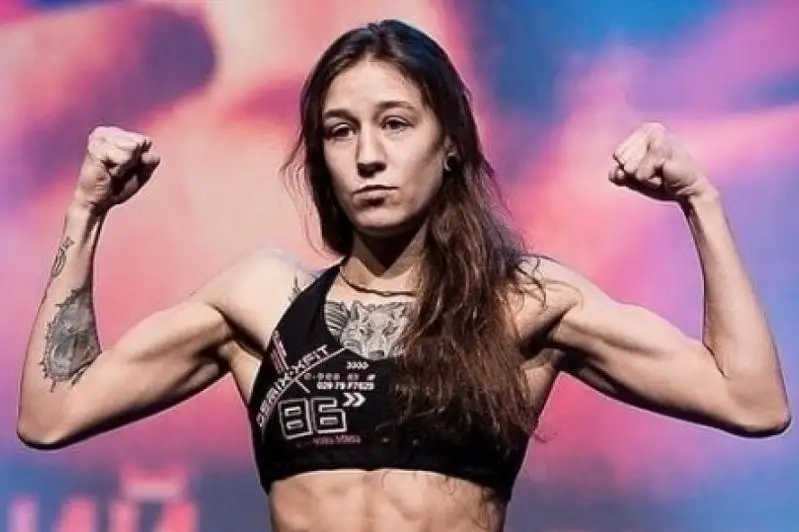 Казахстанка Агапова проиграла бой за контракт с UFC в Лас-Вегасе