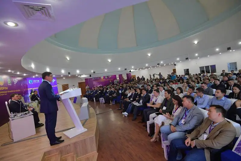 Бионическая рука и распознавание лиц: международный IT-форум прошел в Павлодаре