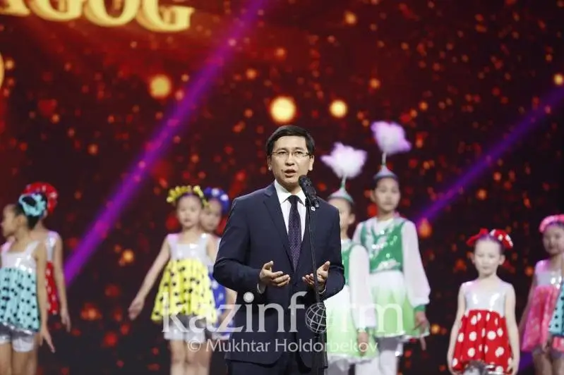 Асхат Аймагамбетов рассказал о своих учителях