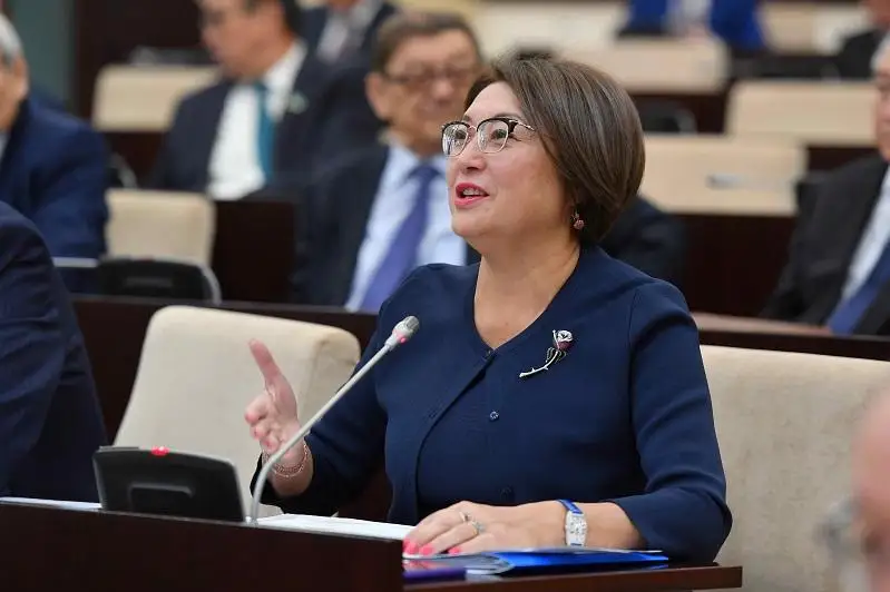 Бырганым Айтимова избрана заместителем председателя Совета сенаторов