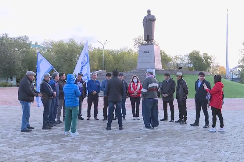 Экспедиция «По следам великого Абая: духовное путешествие» стартовала в Караганде