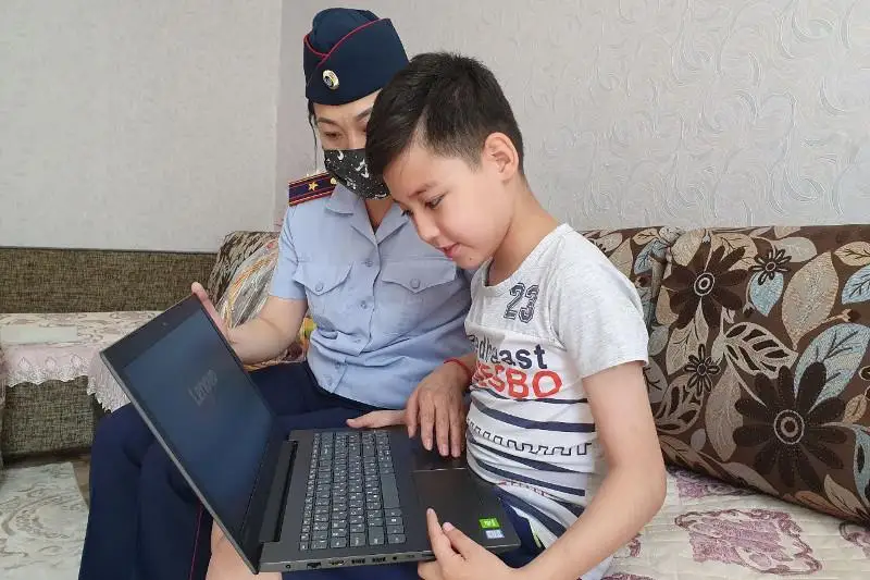 Мечты маленьких устькаменогорцев исполнили полицейские