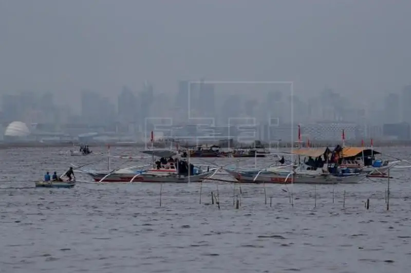 Тайфун Вонгфонг обрушился на Филиппины: десятки тысяч эвакуированы