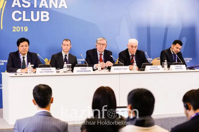 Топ-10 рисков для Евразии представили на площадке Astana Club
