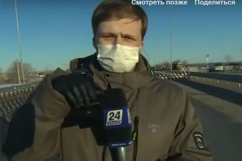 Казахстанский корреспондент сделал предложение своей девушке в прямом эфире