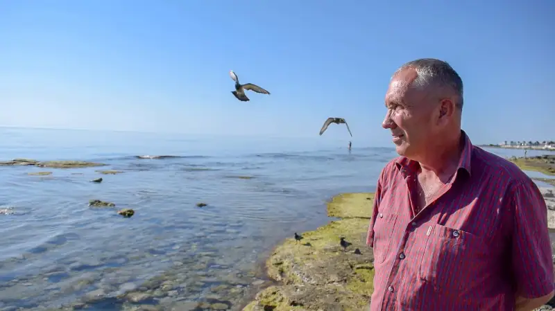 Осужденный вышел на свободу из Актауской колонии после 20 лет заключения